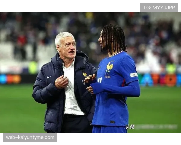 德尚如何通过构建稳定核心框架提升法国队竞争力？